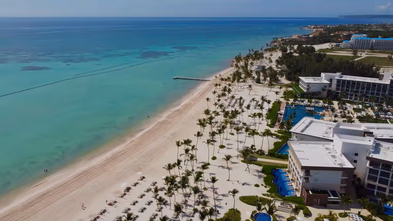 Bávaro & Cap Cana (2026): Family‑Friendly Eats, Cool‑Off Spots, and Easy Logistics