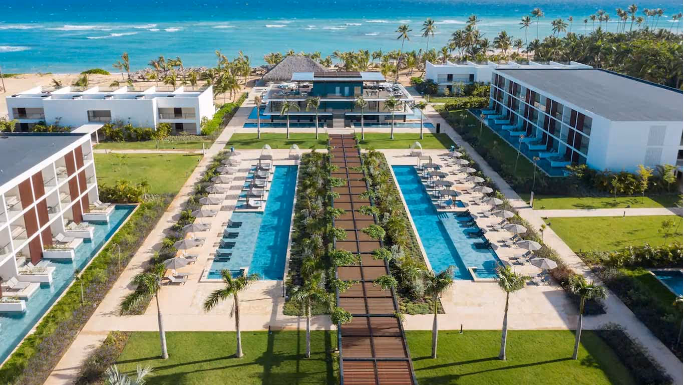 Live Aqua Punta Cana Transfer – Luxury, Private & Relaxing Ride from PUJ