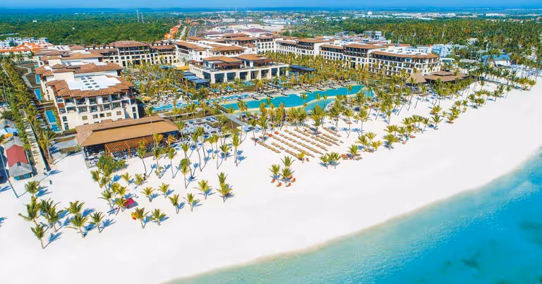 PUJ → Lopesan Costa Bávaro – 2026 Hotel & Transfer Guide for a Smooth Arrival